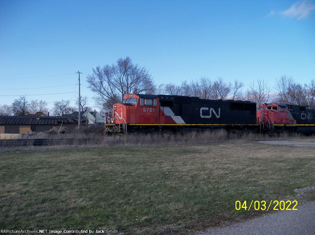 CN 5781